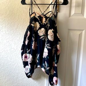 Black Floral Cute Top L